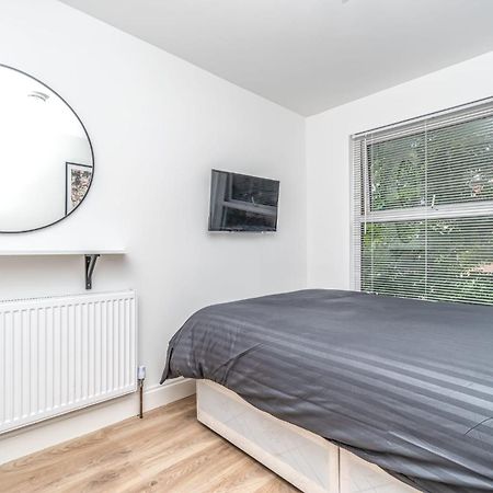 Cosy Guest House In Whitechapel Londres Exterior foto